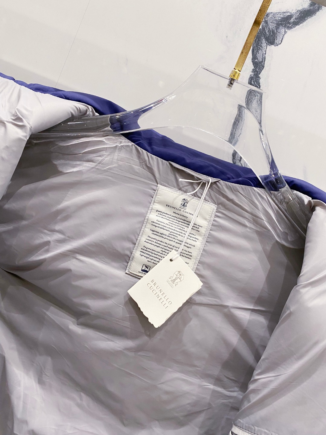 25秋冬新品发布，BC新款羽绒马甲出货，帽子可完全拆卸成立领，所有面料及辅料原版开模订制，质感超强，码数