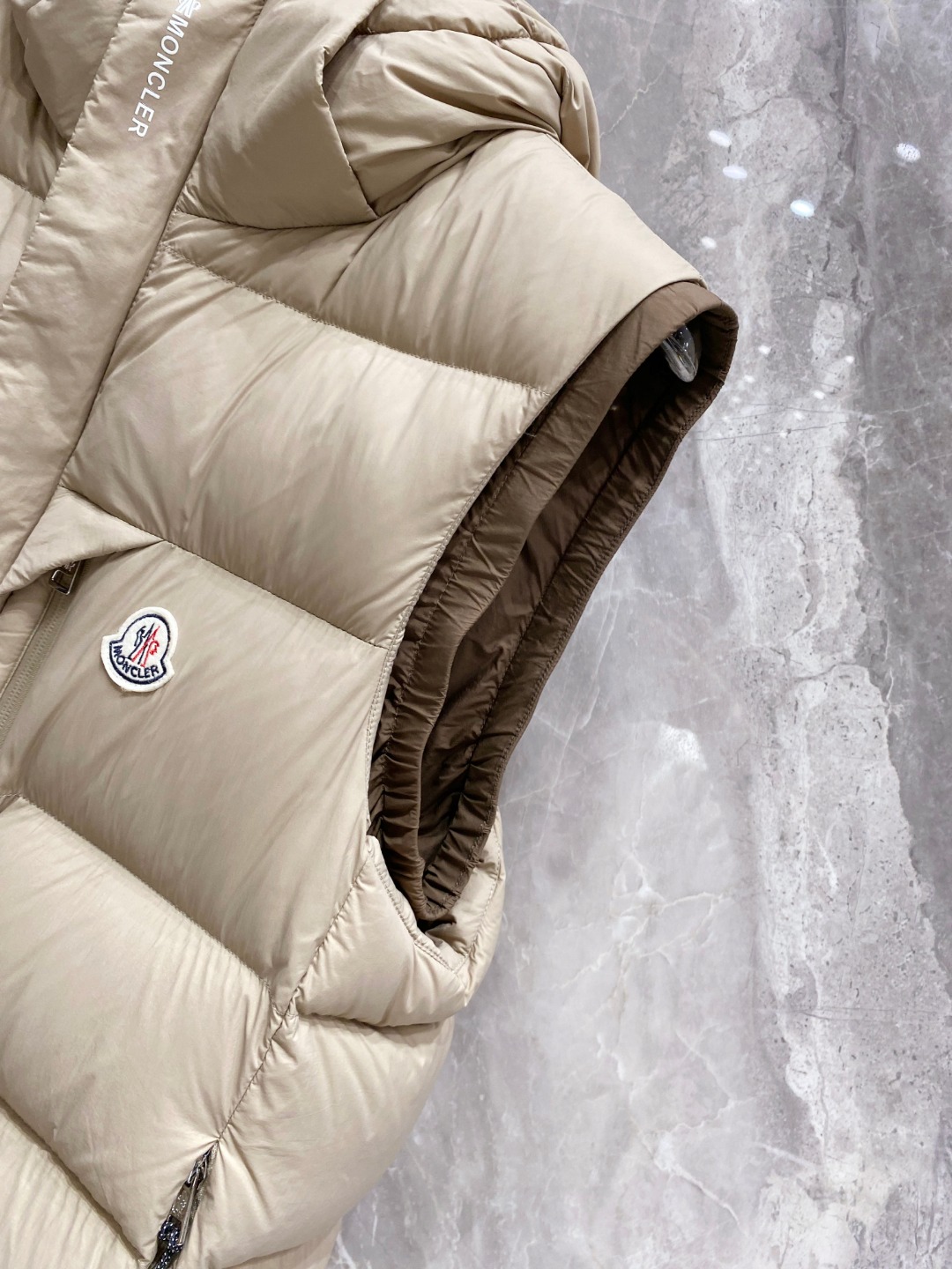 Moncler 蒙口羽绒 NEW# 2025 FW秋冬新款# 🔥爆款出货#Mon饱满羽绒马甲# 定制级别