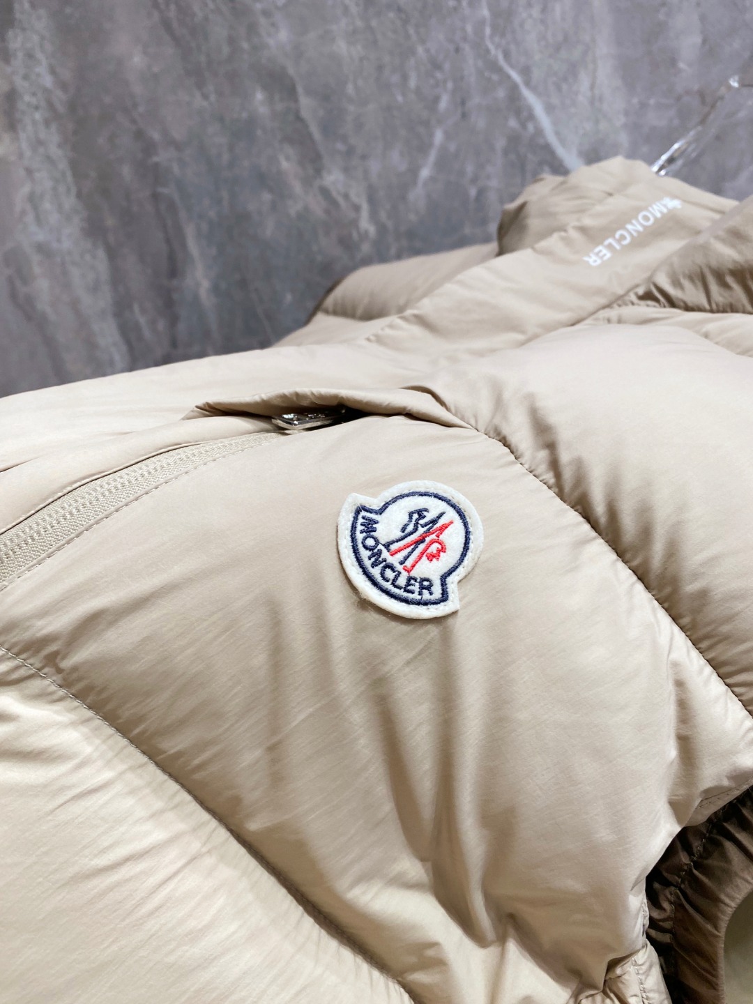 Moncler 蒙口羽绒 NEW# 2025 FW秋冬新款# 🔥爆款出货#Mon饱满羽绒马甲# 定制级别