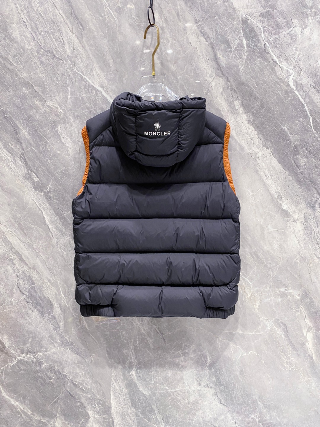 Moncler 蒙口羽绒 NEW# 2025 FW秋冬新款# 🔥爆款出货#Mon饱满羽绒马甲# 定制级别