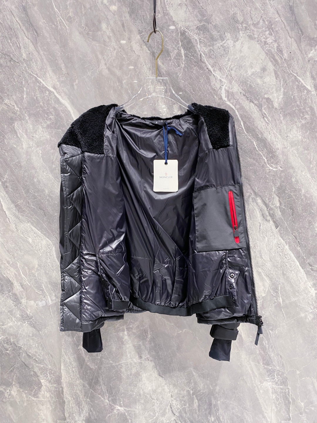 特级羽绒⬆️ Moncler Grenoble男士Morgins羊毛皮拼接里羽绒服.高端单品.原版购入开