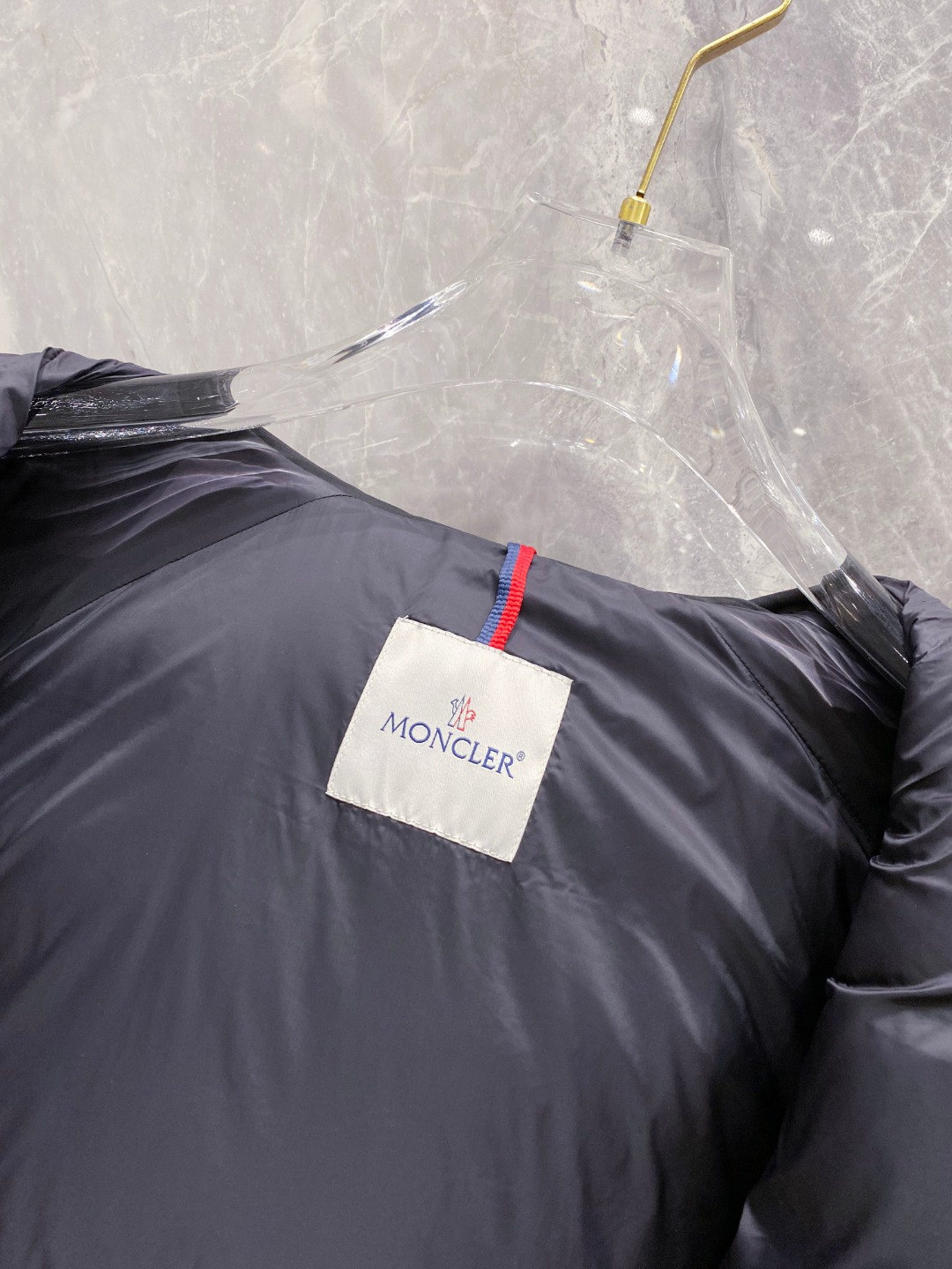 Moncler 蒙口 2025年秋冬新款羽绒服，针织连帽拼接羽绒服采用新国标95白鸭绒，秋冬新品内搭神器