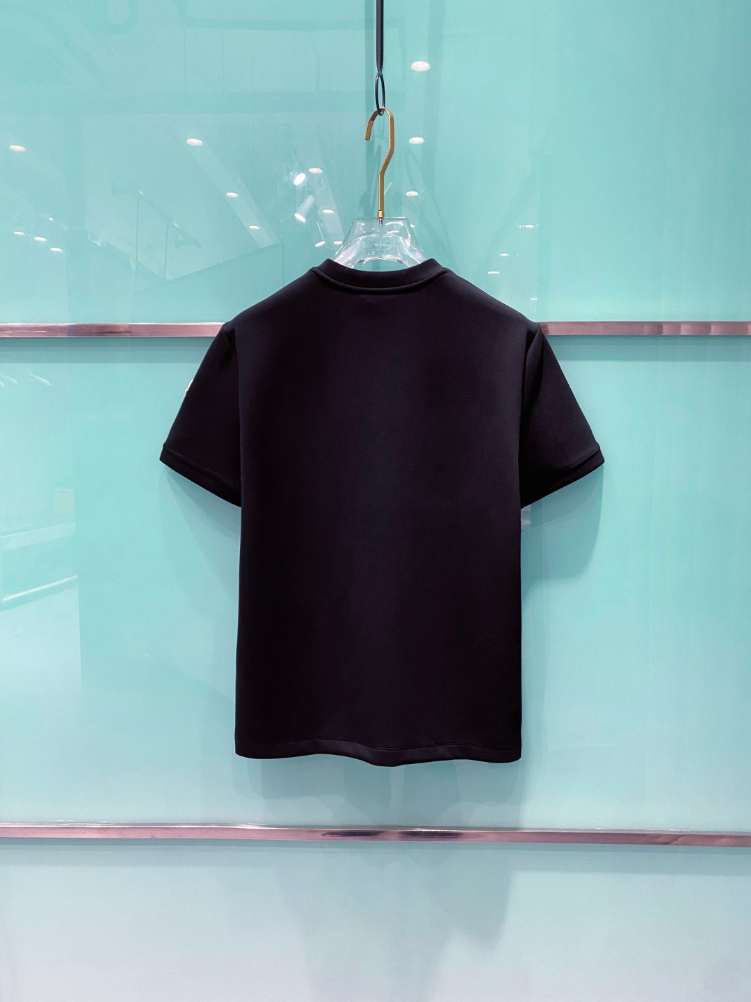 MON#CLER 蒙口 2025秋冬太空棉字母刺绣logo时尚百搭打底圆领短袖衫，精致工艺面料，顶级元素