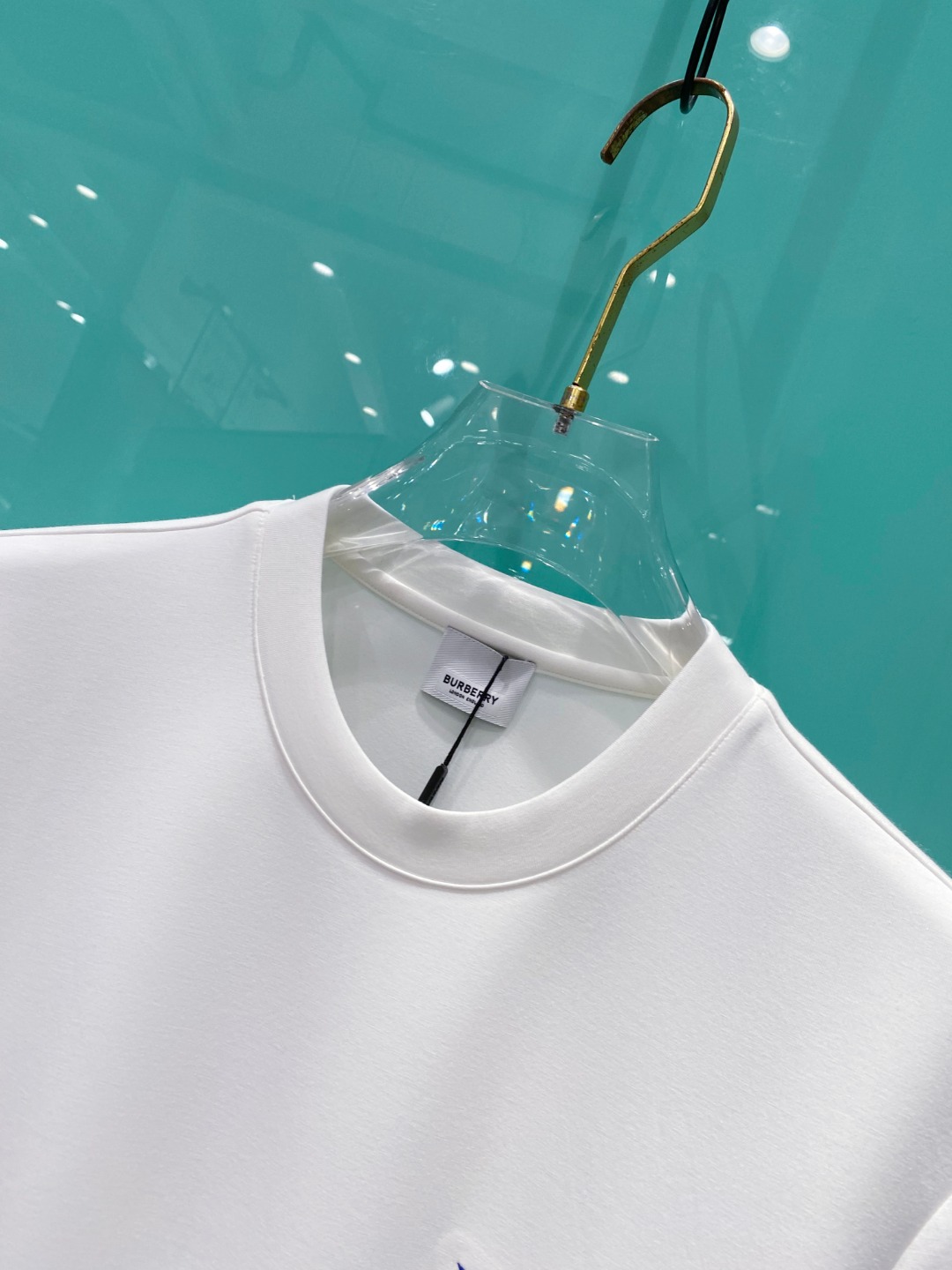 BURBE#RRY 巴宝莉2025秋冬太空棉字母刺绣logo时尚百搭打底圆领短袖衫，精致工艺面料，顶级元