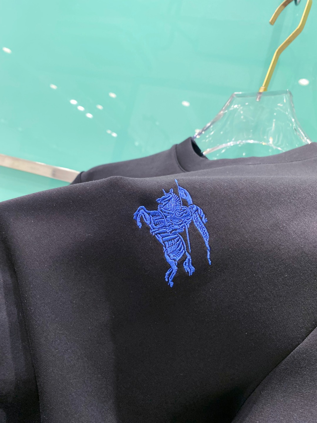 BURBE#RRY 巴宝莉2025秋冬太空棉字母刺绣logo时尚百搭打底圆领短袖衫，精致工艺面料，顶级元