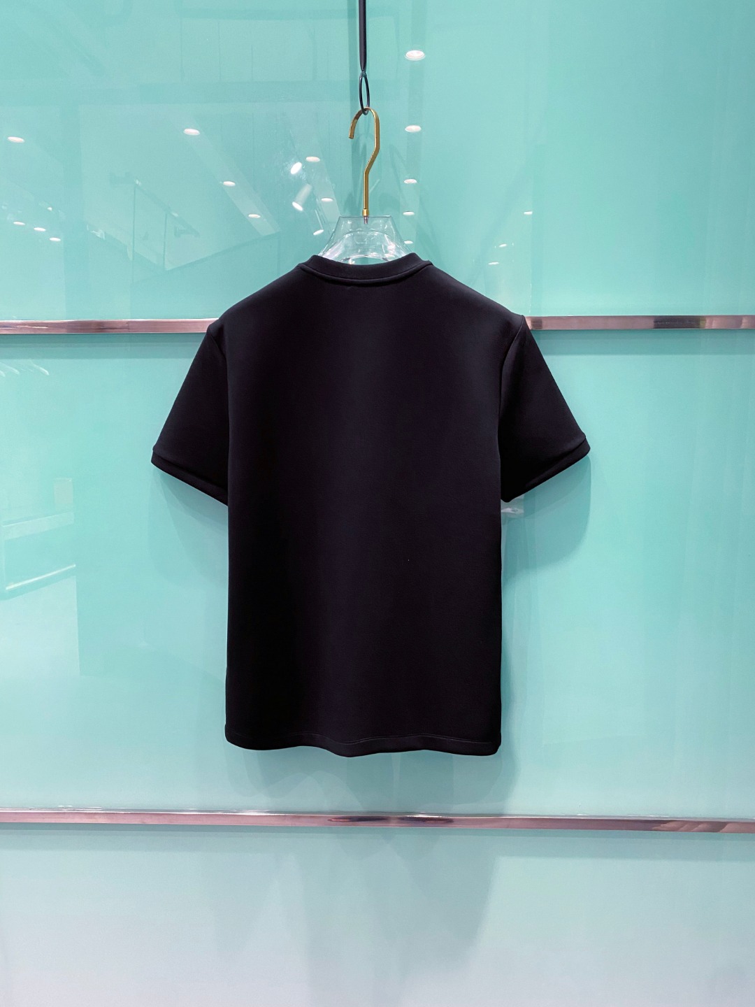 MON#CLER 蒙口 2025秋冬空气层字母刺绣logo时尚百搭打底圆领短袖衫，精致工艺面料，顶级元素