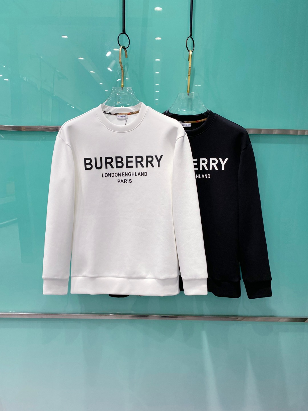 burberry 巴宝莉 2025秋冬 八明治空气层套头圆领卫衣男女同款时尚休闲套头卫衣衫！贸易公司渠道