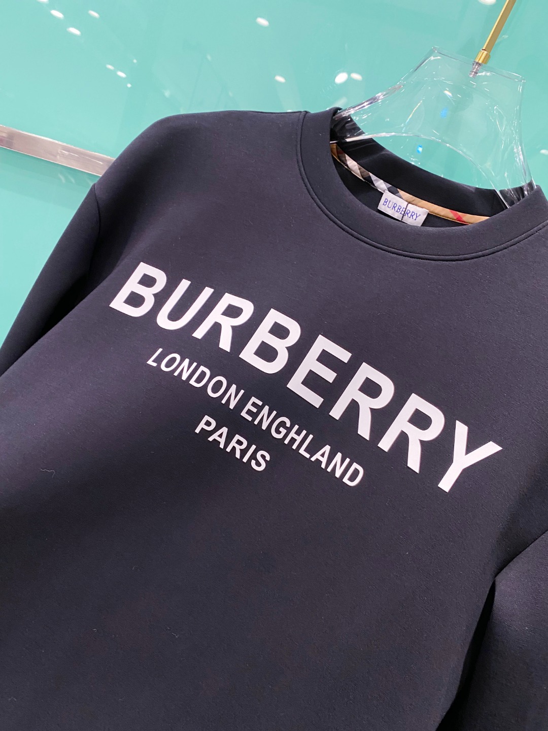burberry 巴宝莉 2025秋冬 八明治空气层套头圆领卫衣男女同款时尚休闲套头卫衣衫！贸易公司渠道