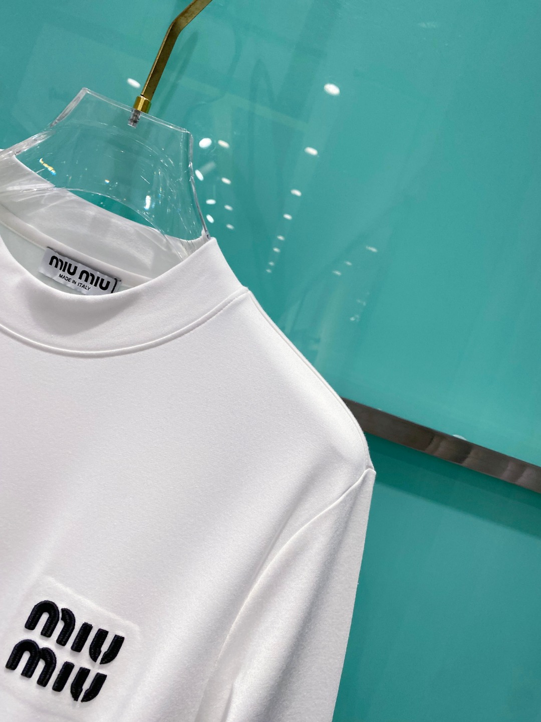 mumu 2025秋冬专柜新款 时尚休闲打底衫长袖T恤，精选进口高密度双面拉架棉面料，精致原版logo打