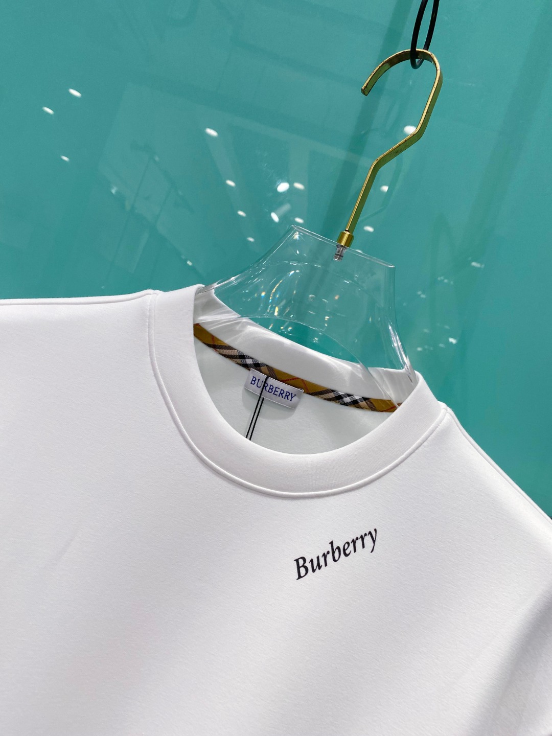 巴宝莉burberry【新品】2025秋冬🆕立体印刷套头太空棉卫衣 高端卫衣，极品原单！精简的时尚感,感