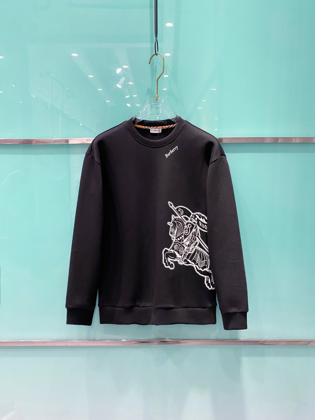 巴宝莉burberry【新品】2025秋冬🆕立体印刷套头太空棉卫衣 高端卫衣，极品原单！精简的时尚感,感