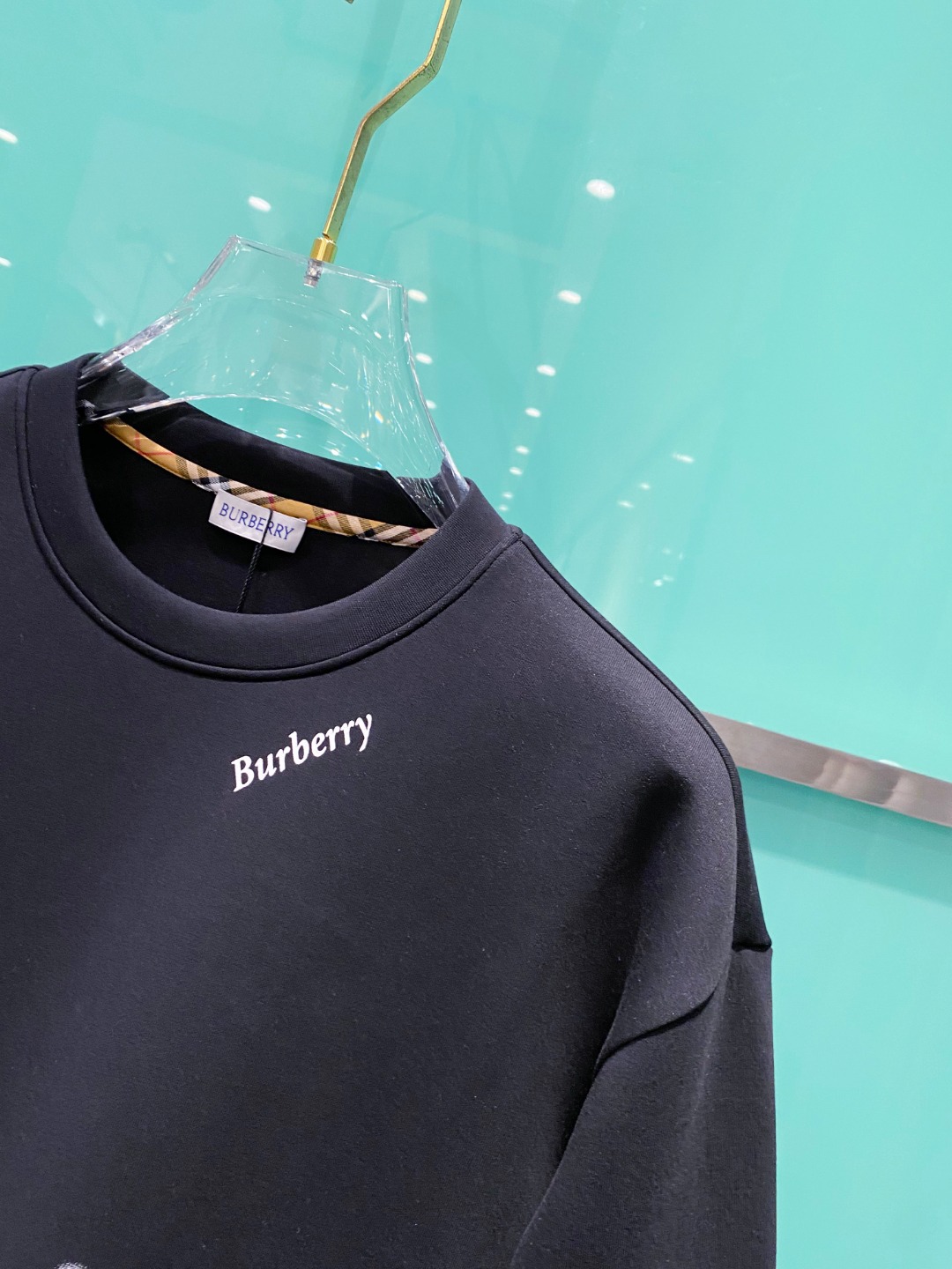 巴宝莉burberry【新品】2025秋冬🆕立体印刷套头太空棉卫衣 高端卫衣，极品原单！精简的时尚感,感