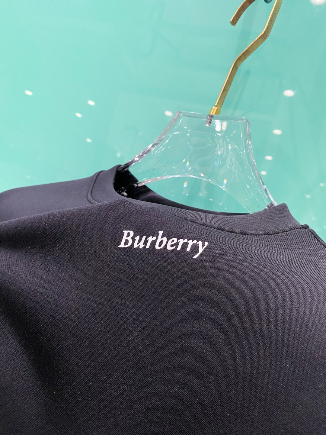 巴宝莉burberry【新品】2025秋冬🆕立体印刷套头太空棉卫衣 高端卫衣，极品原单！精简的时尚感,感