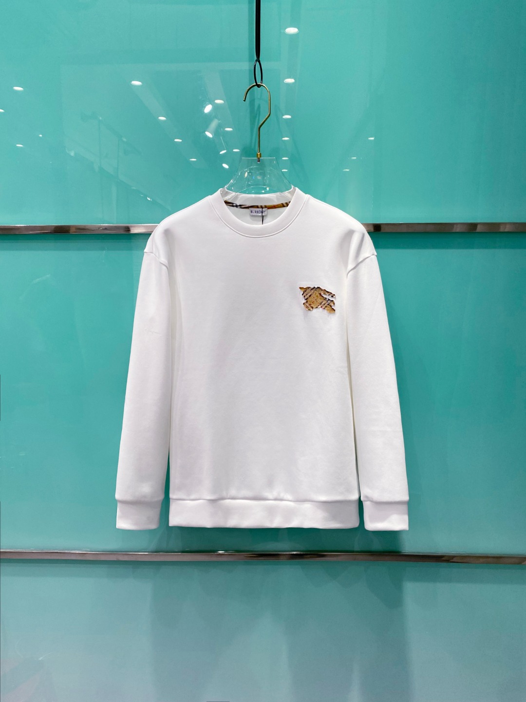 巴宝莉burberry【新品】2025秋冬🆕立体徽标刺绣套头太空棉卫衣 高端卫衣，极品原单！精简的时尚感