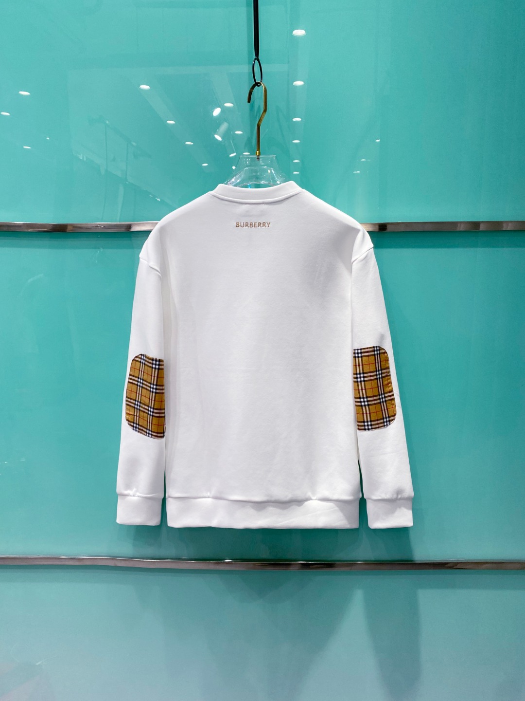 巴宝莉burberry【新品】2025秋冬🆕立体徽标刺绣套头太空棉卫衣 高端卫衣，极品原单！精简的时尚感