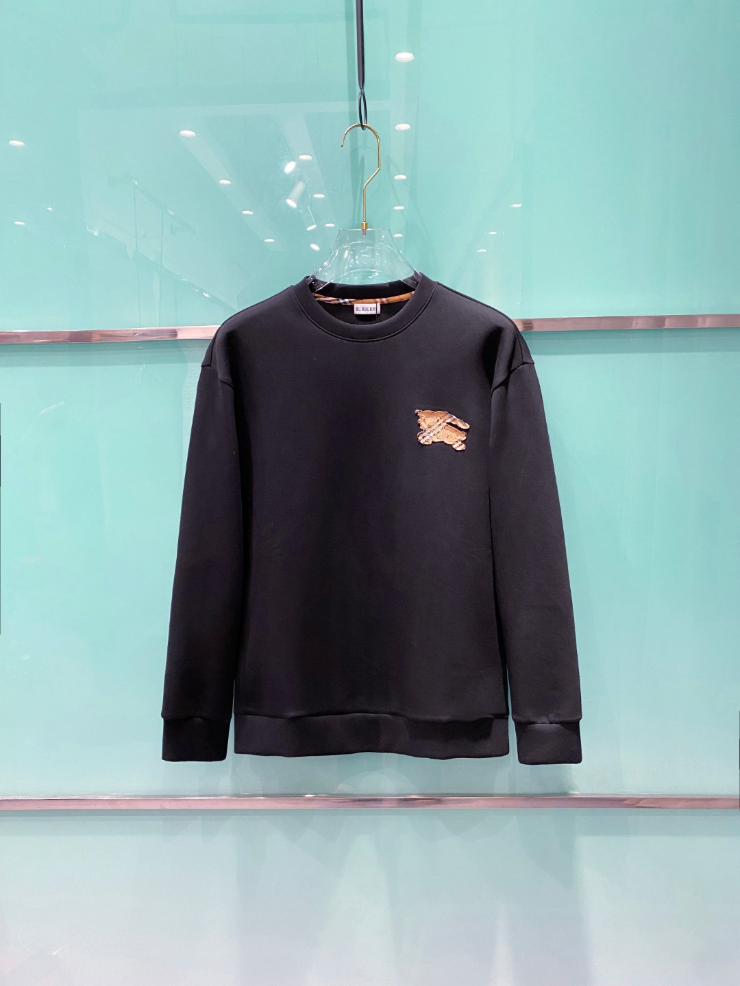 巴宝莉burberry【新品】2025秋冬🆕立体徽标刺绣套头太空棉卫衣 高端卫衣，极品原单！精简的时尚感