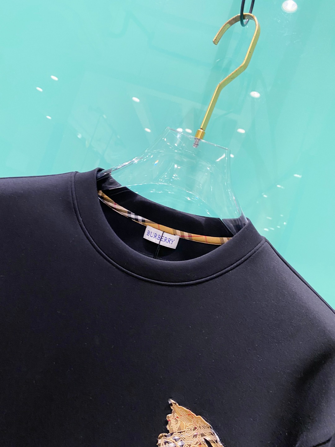 巴宝莉burberry【新品】2025秋冬🆕立体徽标刺绣套头太空棉卫衣 高端卫衣，极品原单！精简的时尚感