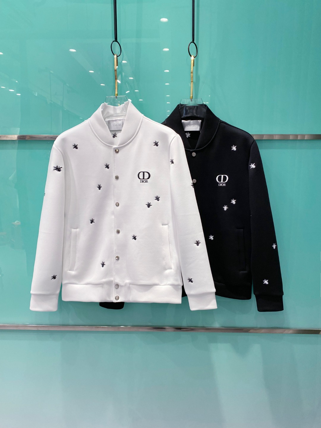 迪奥 2025秋冬最新爆款夹克外套 面料精选高支高密双股空气层长绒棉 手感超级舒服 logo精选全进口环