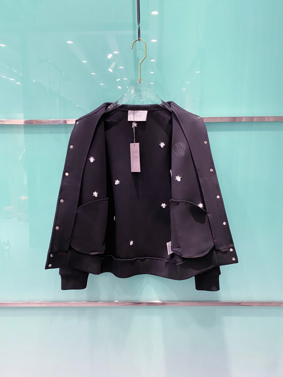 迪奥 2025秋冬最新爆款夹克外套 面料精选高支高密双股空气层长绒棉 手感超级舒服 logo精选全进口环