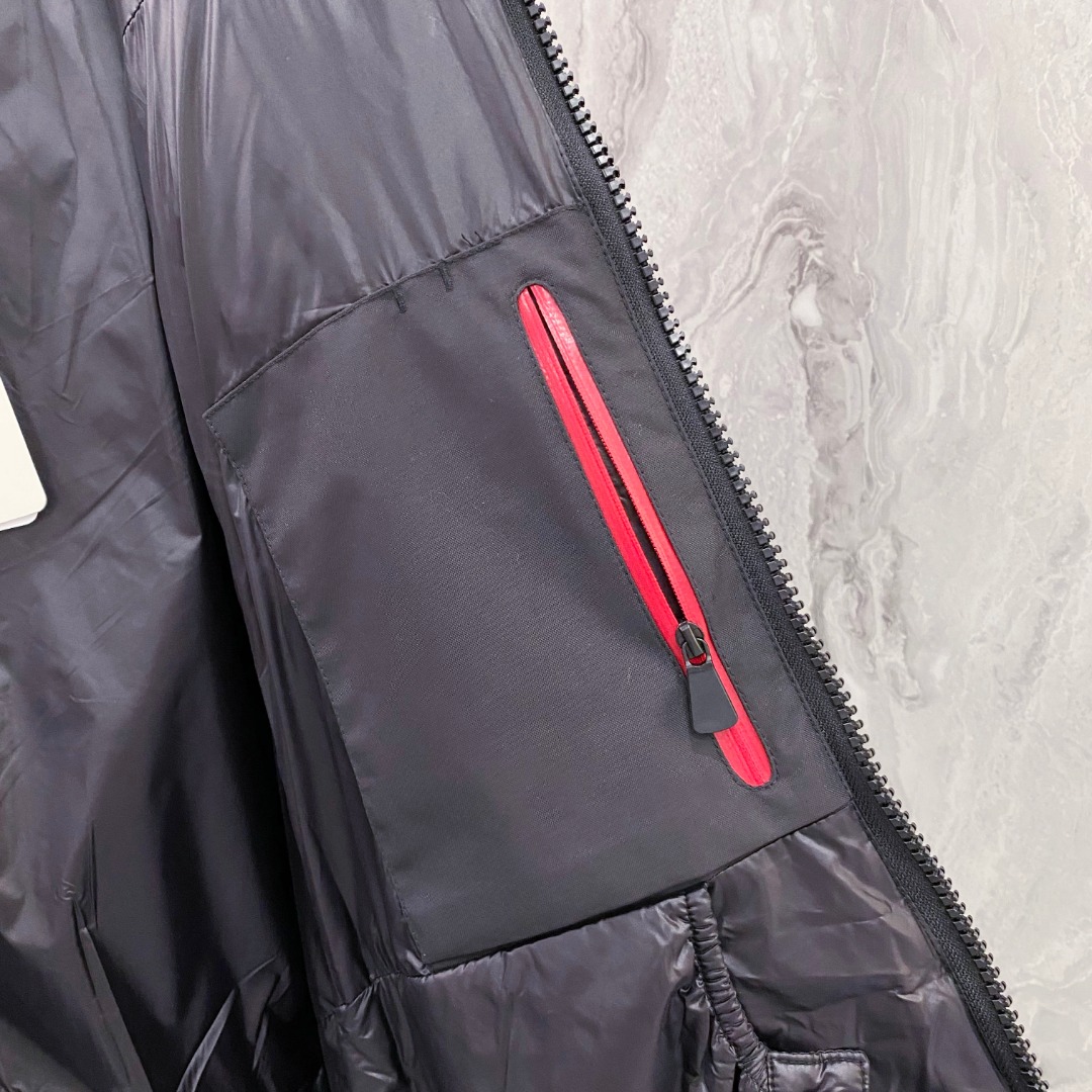 特级羽绒⬆️ Moncler Grenoble男士Morgins羊毛皮拼接里羽绒服.高端单品.原版购入开