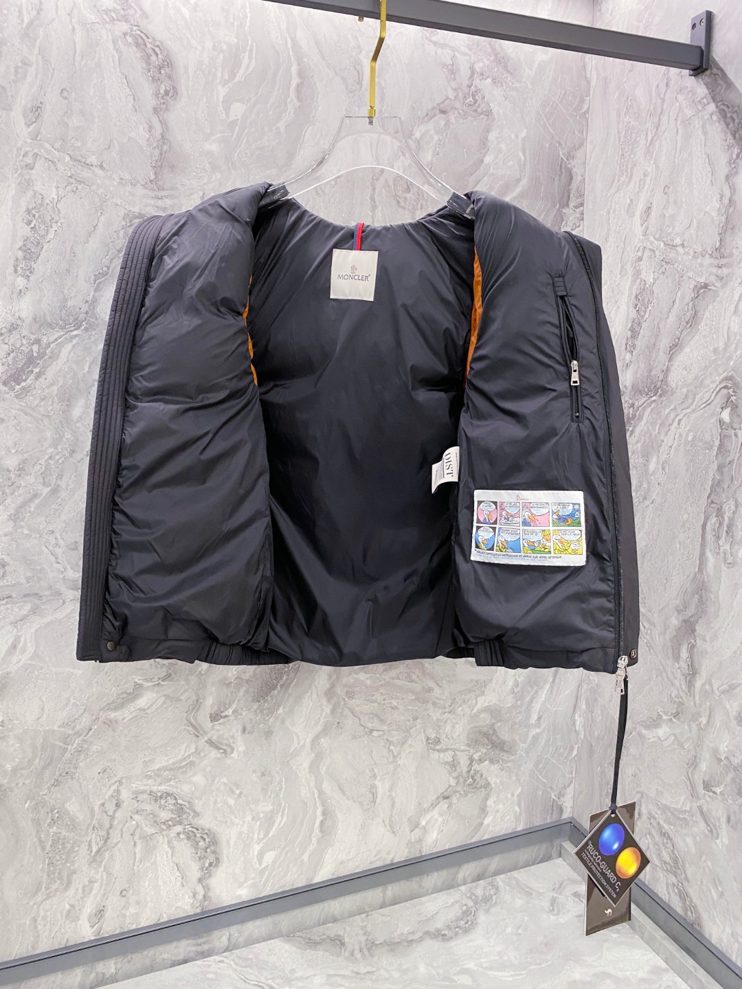 Moncler 蒙口羽绒 NEW# 2025 FW秋冬新款# 🔥爆款出货#Mon饱满羽绒马甲# 定制级别