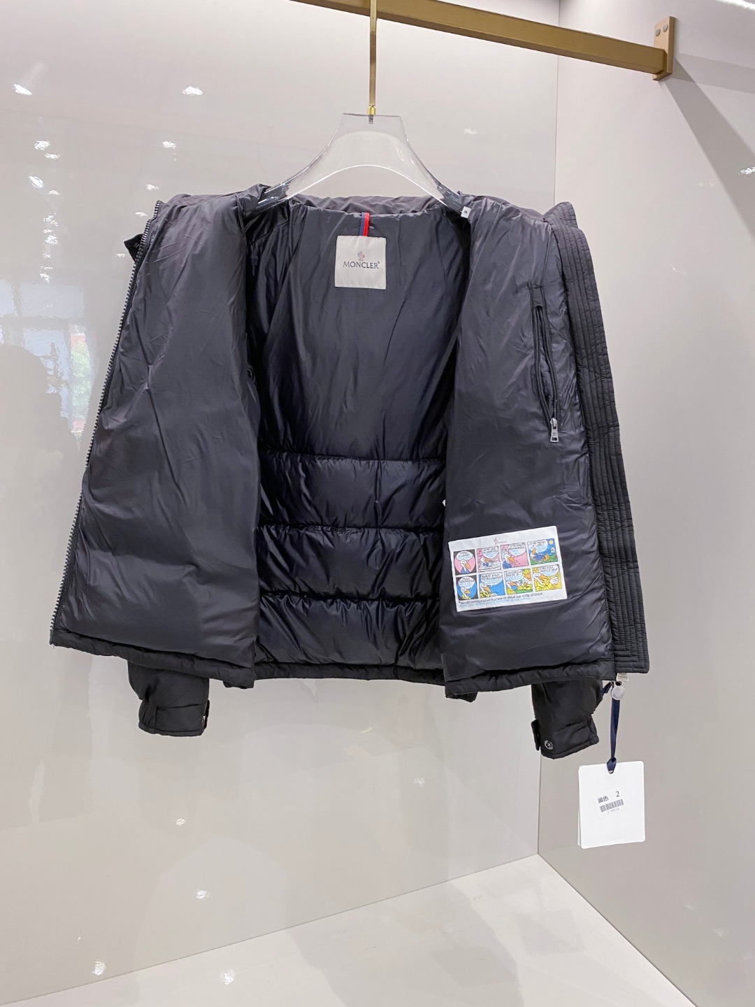 特级羽绒⬆️Moncler王牌经典,2025全新上市.Maya(全新科技尼龙)男士哑光短款羽绒夹克外套.