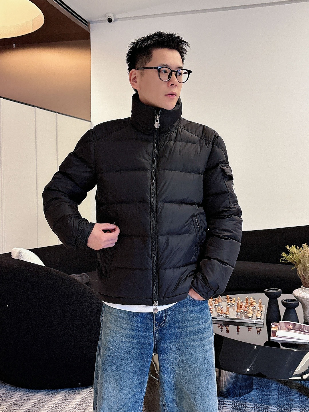 特级羽绒⬆️Moncler王牌经典,2025全新上市.Maya(全新科技尼龙)男士哑光短款羽绒夹克外套.