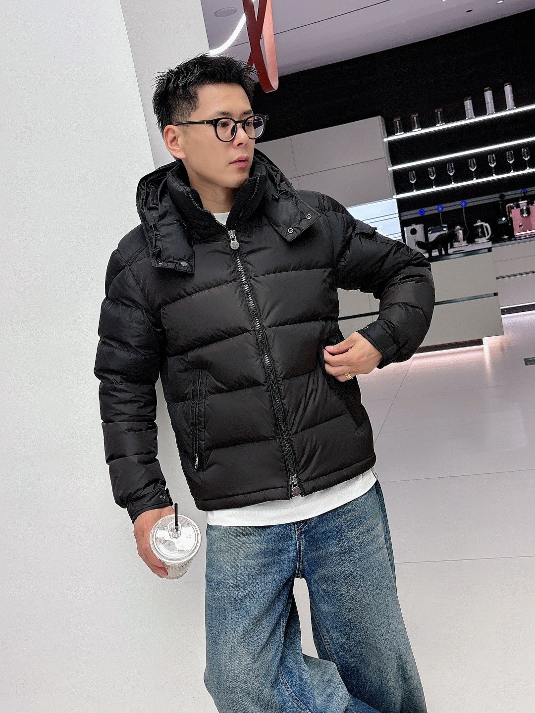 特级羽绒⬆️Moncler王牌经典,2025全新上市.Maya(全新科技尼龙)男士哑光短款羽绒夹克外套.