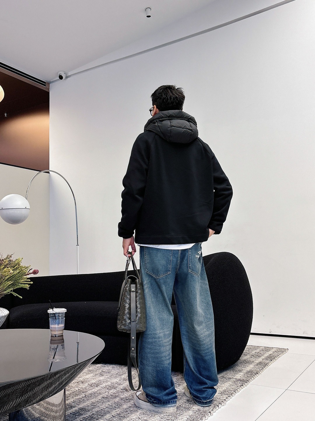 Moncler 蒙口 FW2025新款连帽拼羽绒夹克外套。经典款，一件难求。采用原版定制面料，正身充90