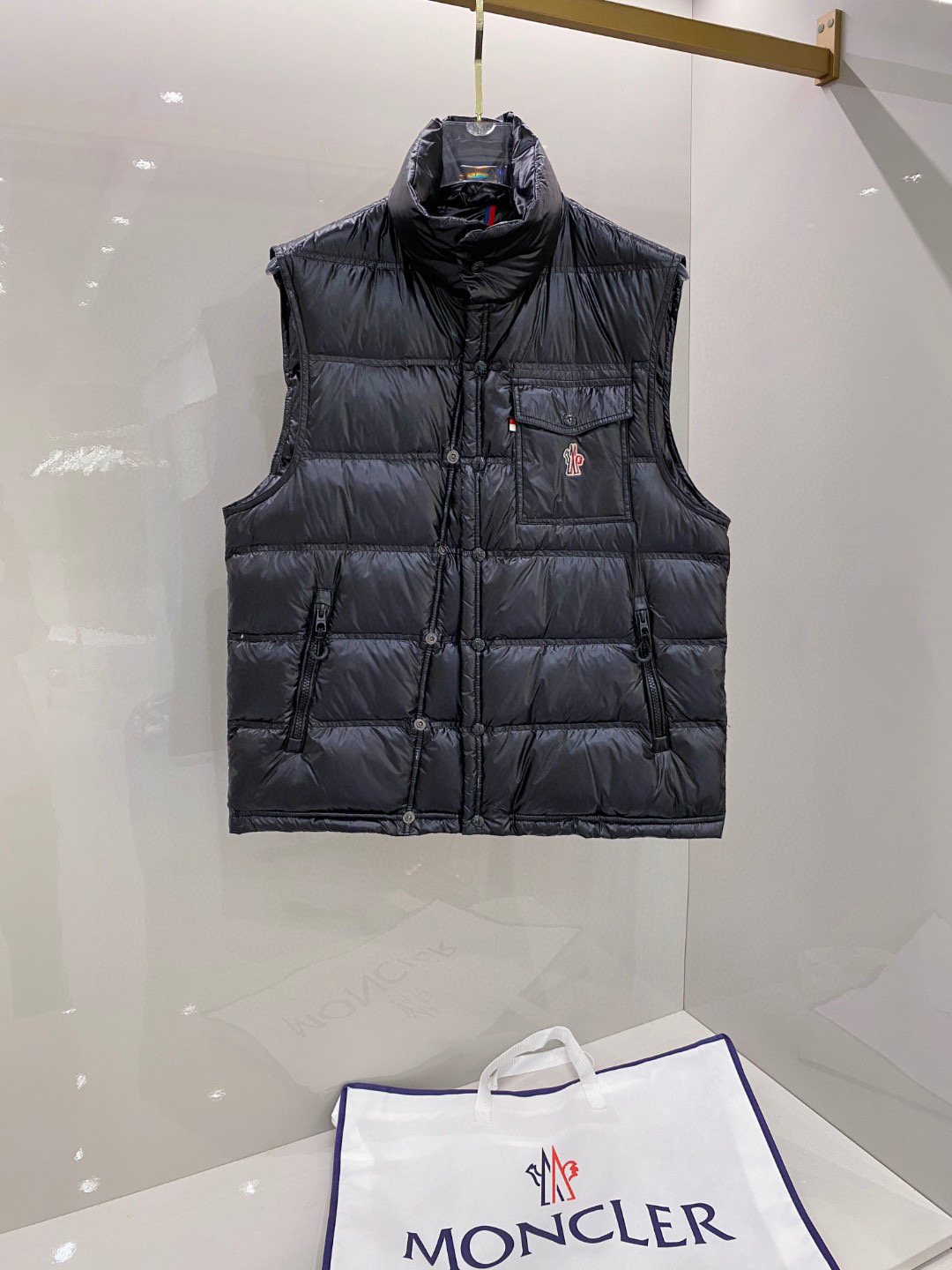 【鹅绒】 Moncler 蒙口 2025秋冬新款🆕羽绒服 原版1:1订制五金配件全进口原版定制 欢迎专柜