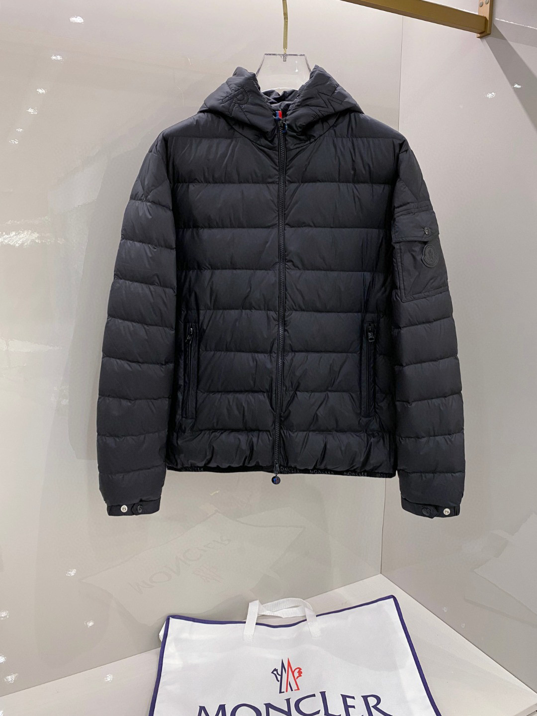 【鹅绒】Moncler 蒙口【原单羽绒服】❄️2025 年冬季新款男士连帽羽绒服外套，鹅绒羽绒服高品质设