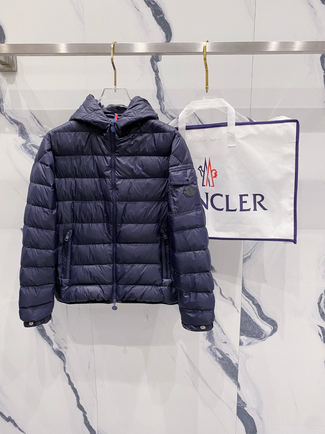 【鹅绒】Moncler 蒙口【原单羽绒服】❄️2025 年冬季新款男士连帽羽绒服外套，鹅绒羽绒服高品质设