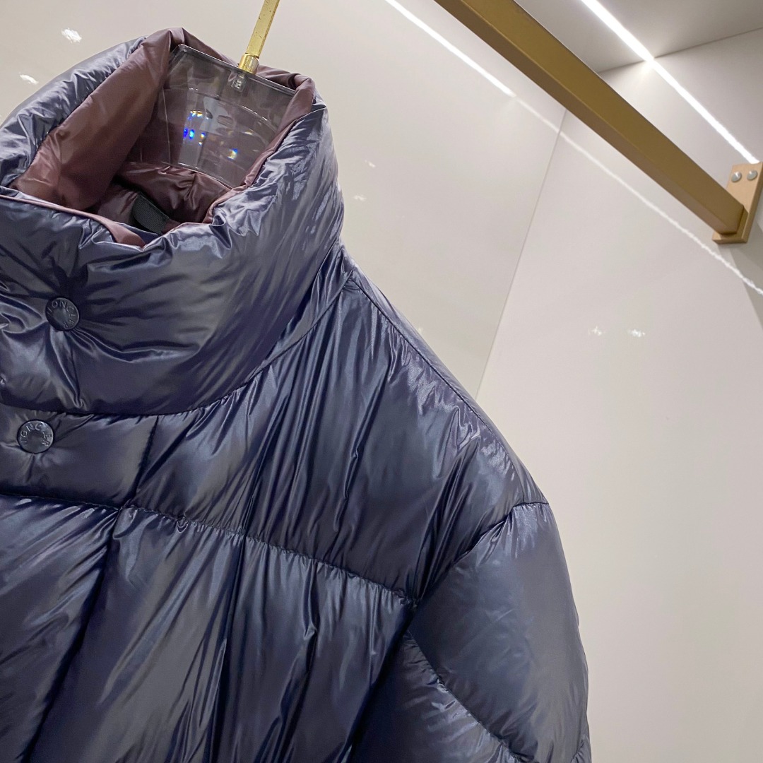 【鹅绒】Moncler 蒙口高端品鉴臻品！欧标90保暖白鹅绒填充男士羽绒服外套整体的造型设计依然传承了M