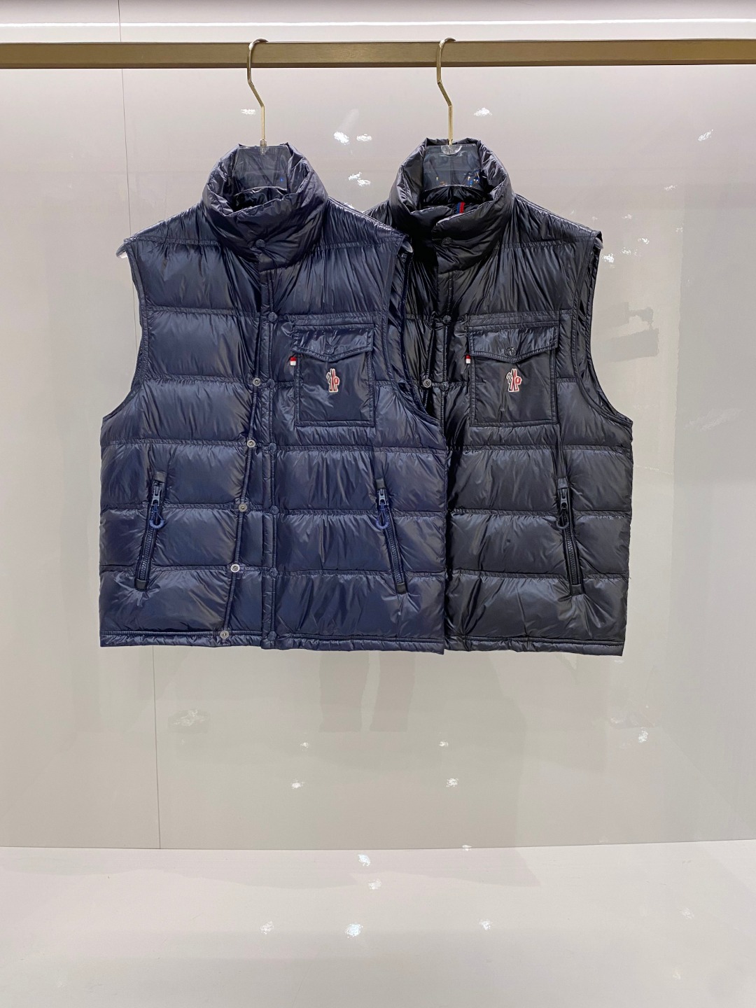 【鹅绒】 Moncler 蒙口 2025秋冬新款🆕羽绒服 原版1:1订制五金配件全进口原版定制 欢迎专柜