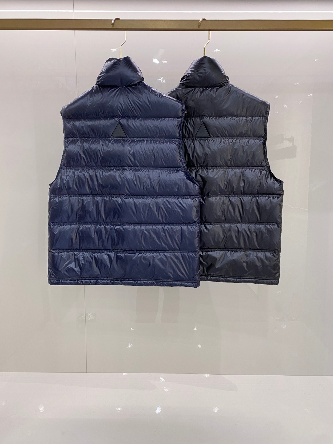 【鹅绒】 Moncler 蒙口 2025秋冬新款🆕羽绒服 原版1:1订制五金配件全进口原版定制 欢迎专柜