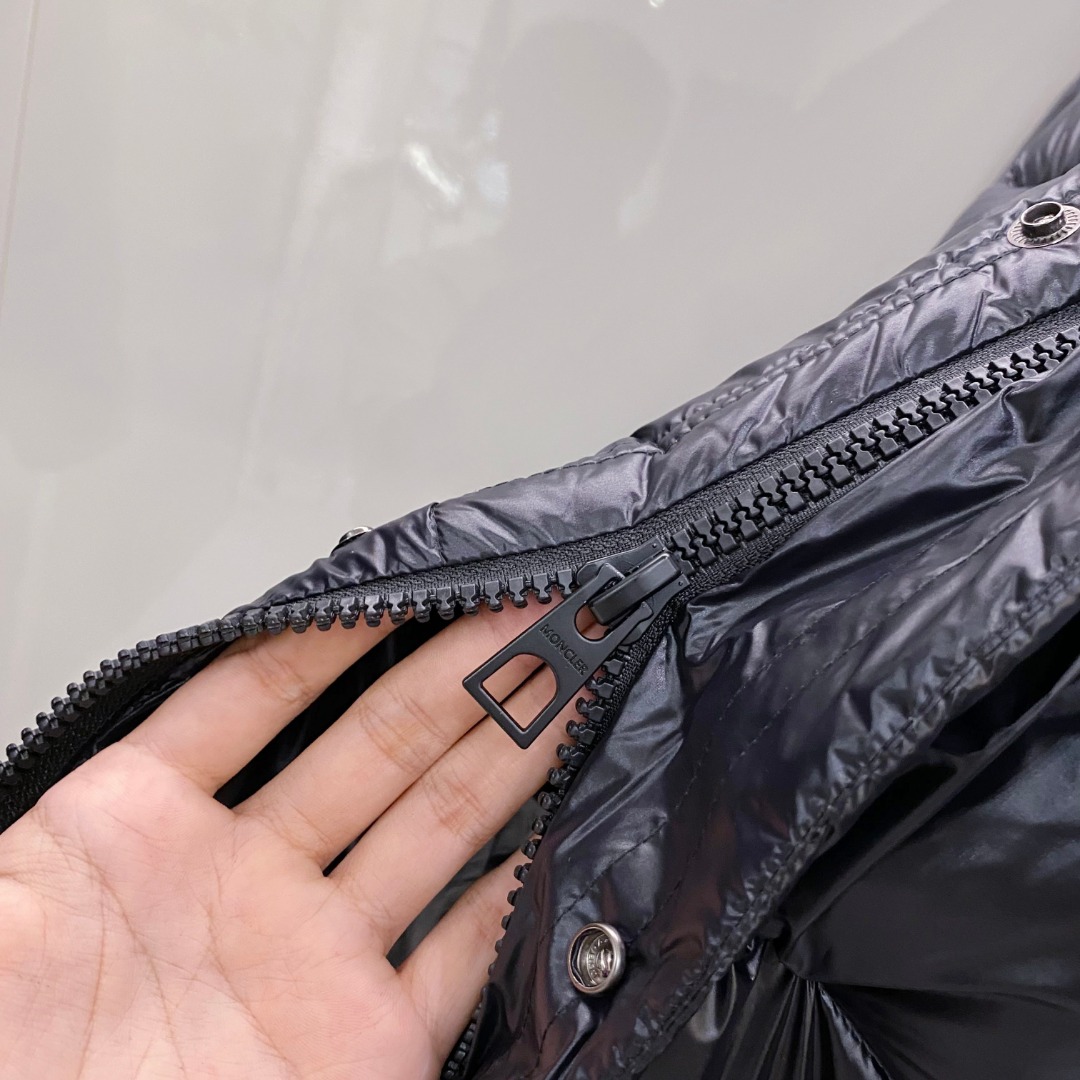 【鹅绒】 Moncler 蒙口 2025秋冬新款🆕羽绒服 原版1:1订制五金配件全进口原版定制 欢迎专柜
