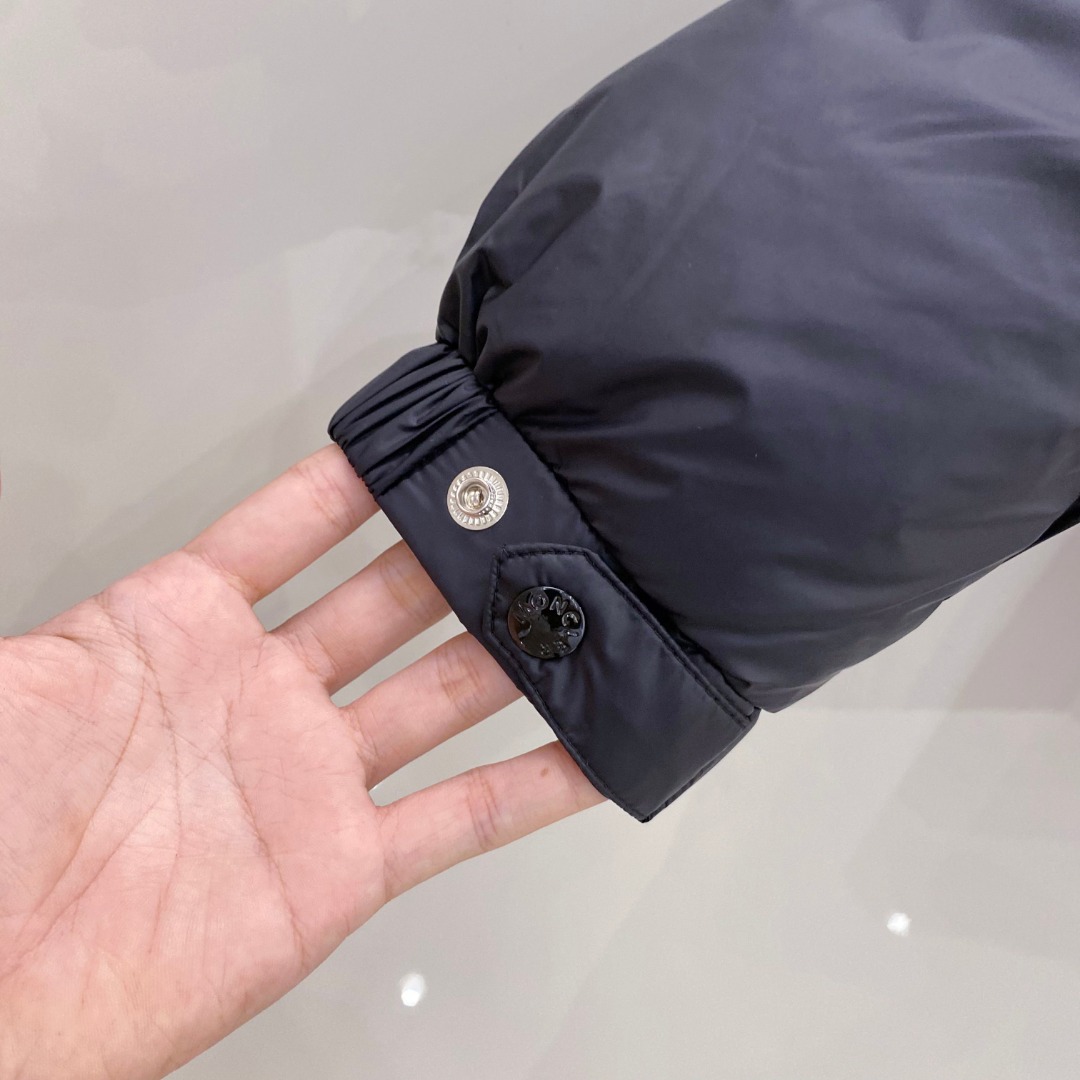 【鹅绒】 Moncler 蒙口 2025秋冬新款🆕羽绒服 原版1:1订制五金配件全进口原版定制 欢迎专柜