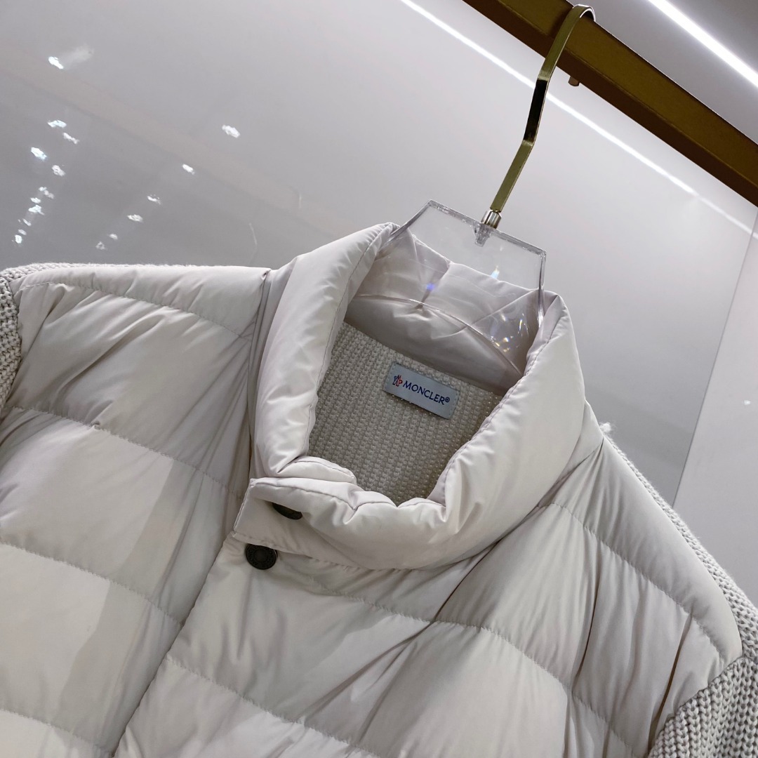 Moncler 蒙口 2025年秋冬新款羽绒服，针织拼接羽绒服采用新国标95白鸭绒，秋冬新品内搭神器！在