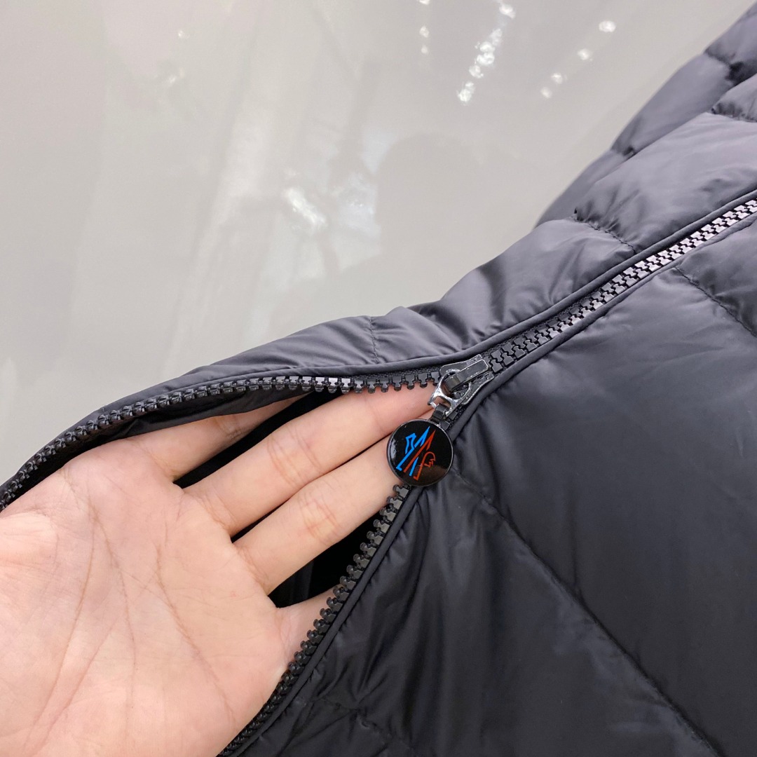 【鹅绒】Moncler 蒙口【原单羽绒服】❄️2025 年冬季新款男士连帽羽绒服外套，鹅绒羽绒服高品质设