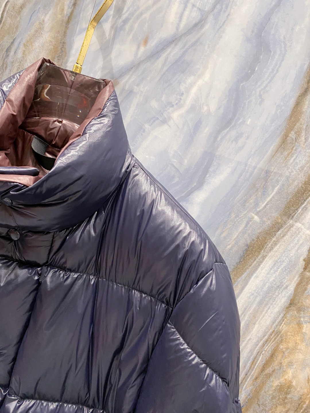 【鹅绒】Moncler 蒙口高端品鉴臻品！欧标90保暖白鹅绒填充男士羽绒服外套整体的造型设计依然传承了M