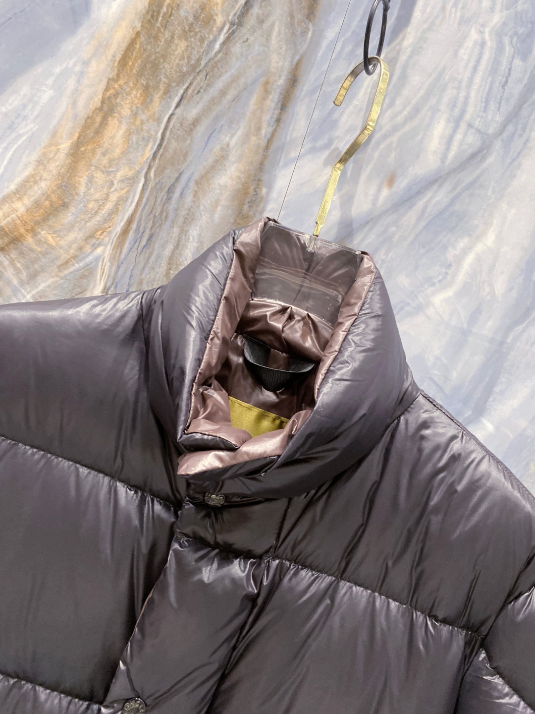 【鹅绒】Moncler 蒙口高端品鉴臻品！欧标90保暖白鹅绒填充男士羽绒服外套整体的造型设计依然传承了M