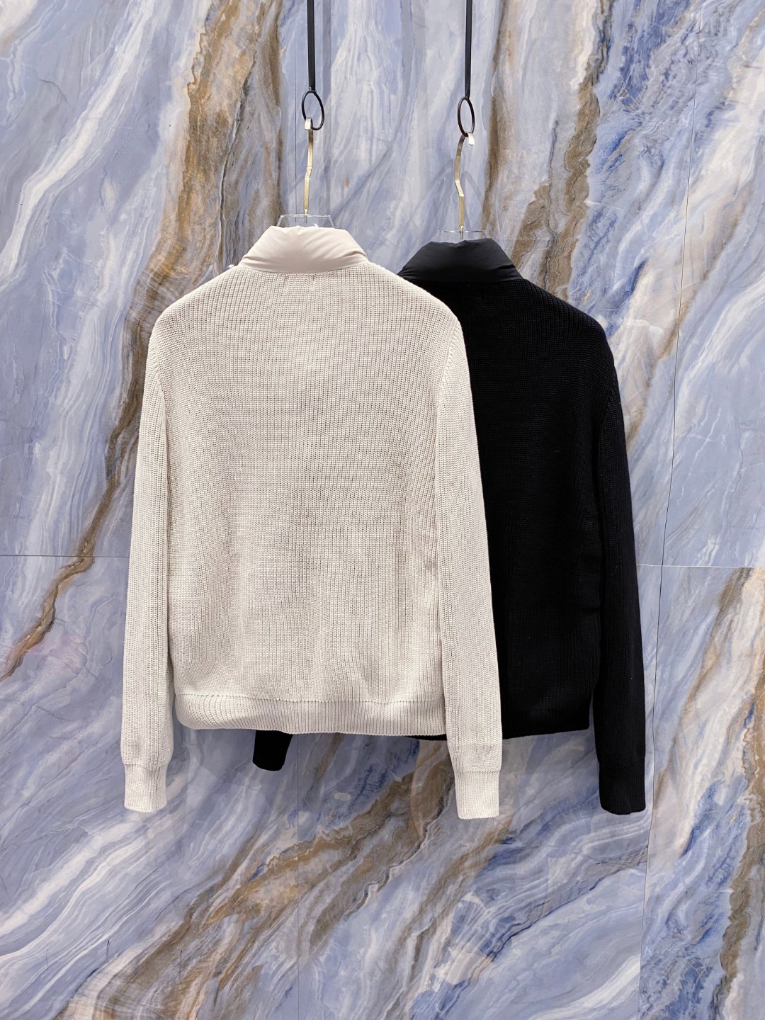 Moncler 蒙口 2025年秋冬新款羽绒服，针织拼接羽绒服采用新国标95白鸭绒，秋冬新品内搭神器！在