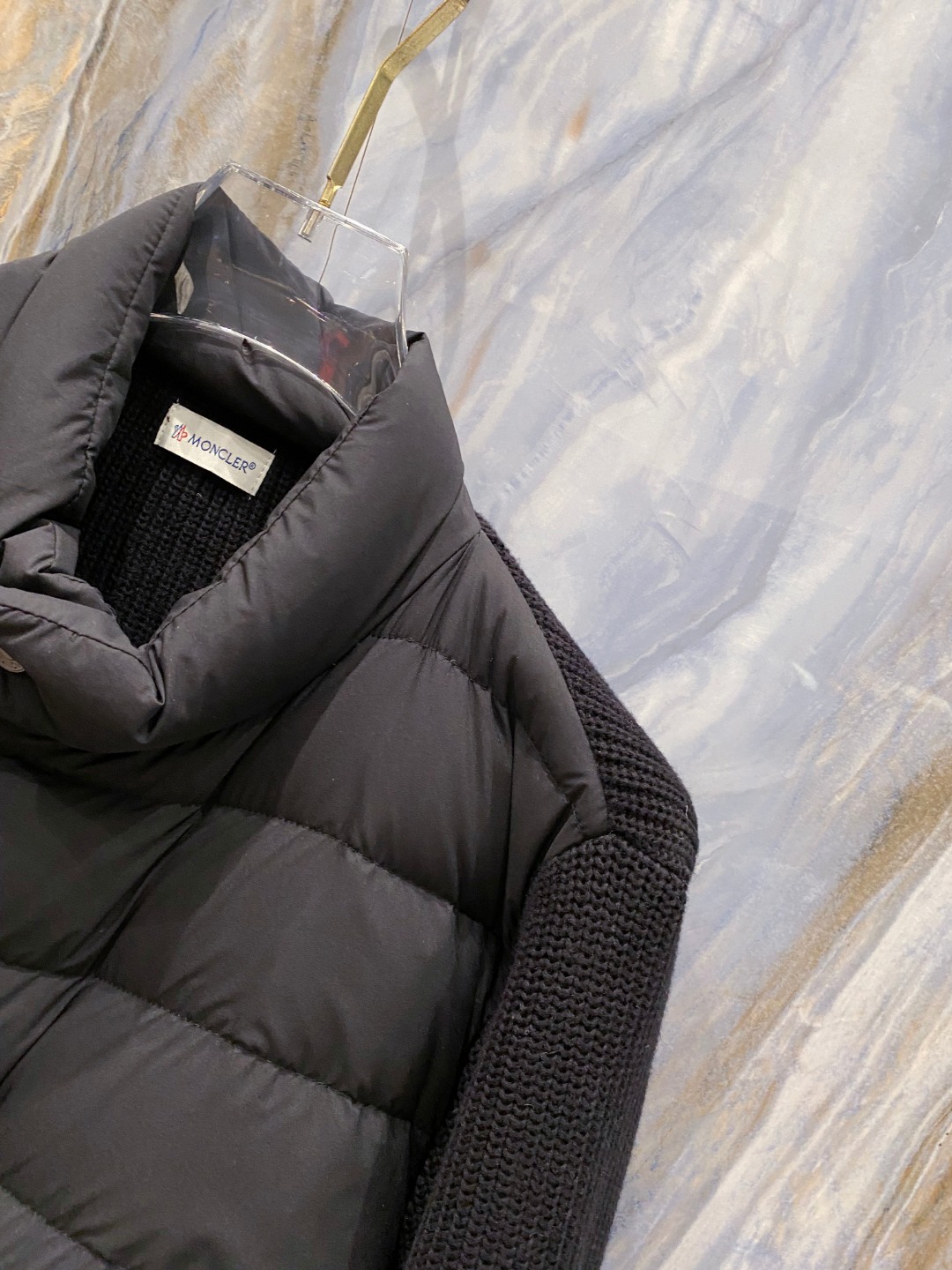 Moncler 蒙口 2025年秋冬新款羽绒服，针织拼接羽绒服采用新国标95白鸭绒，秋冬新品内搭神器！在