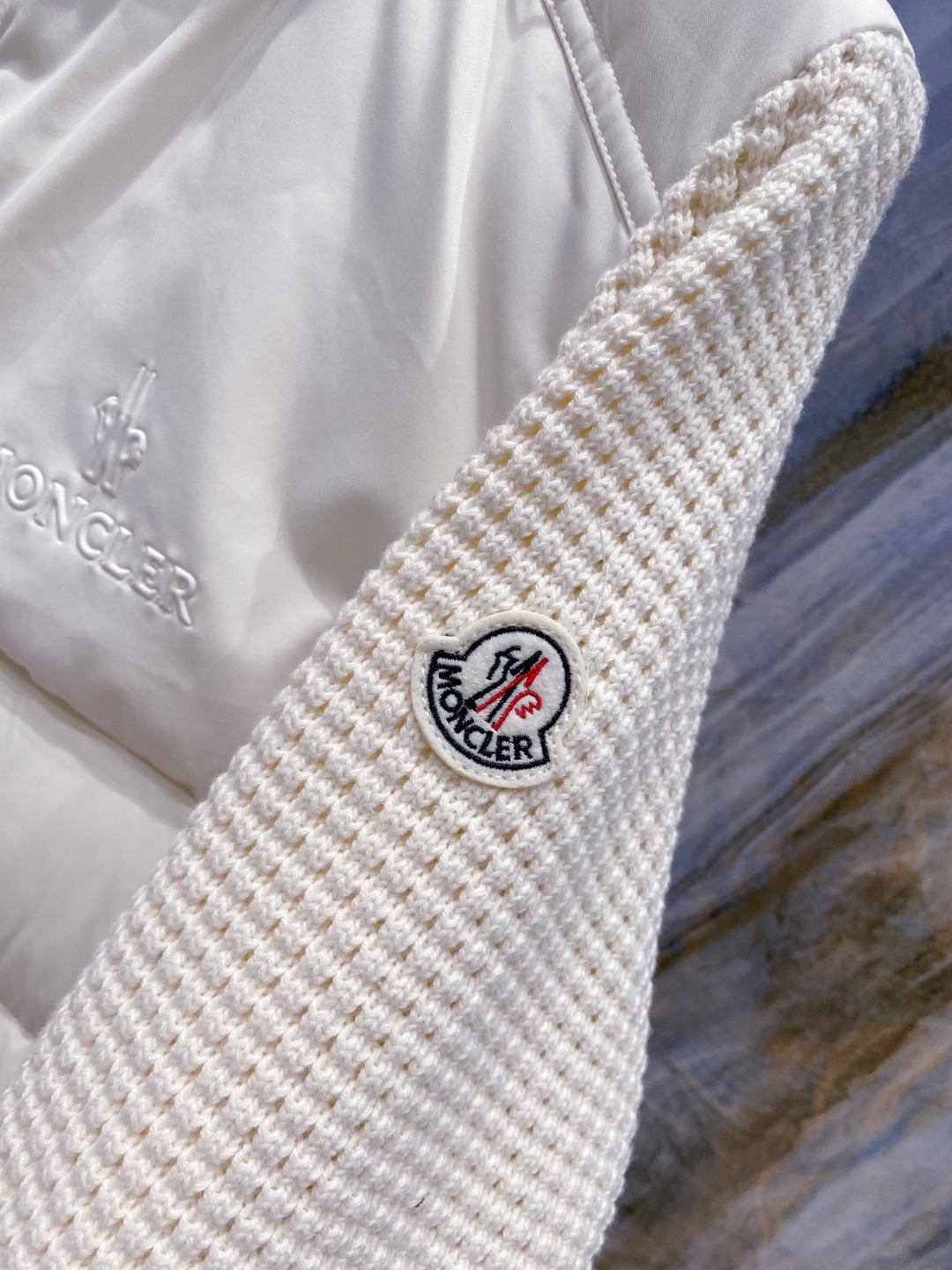 Moncler 蒙口 2025年秋冬新款羽绒服，针织连帽拼接羽绒服采用新国标95白鸭绒，秋冬新品内搭神器