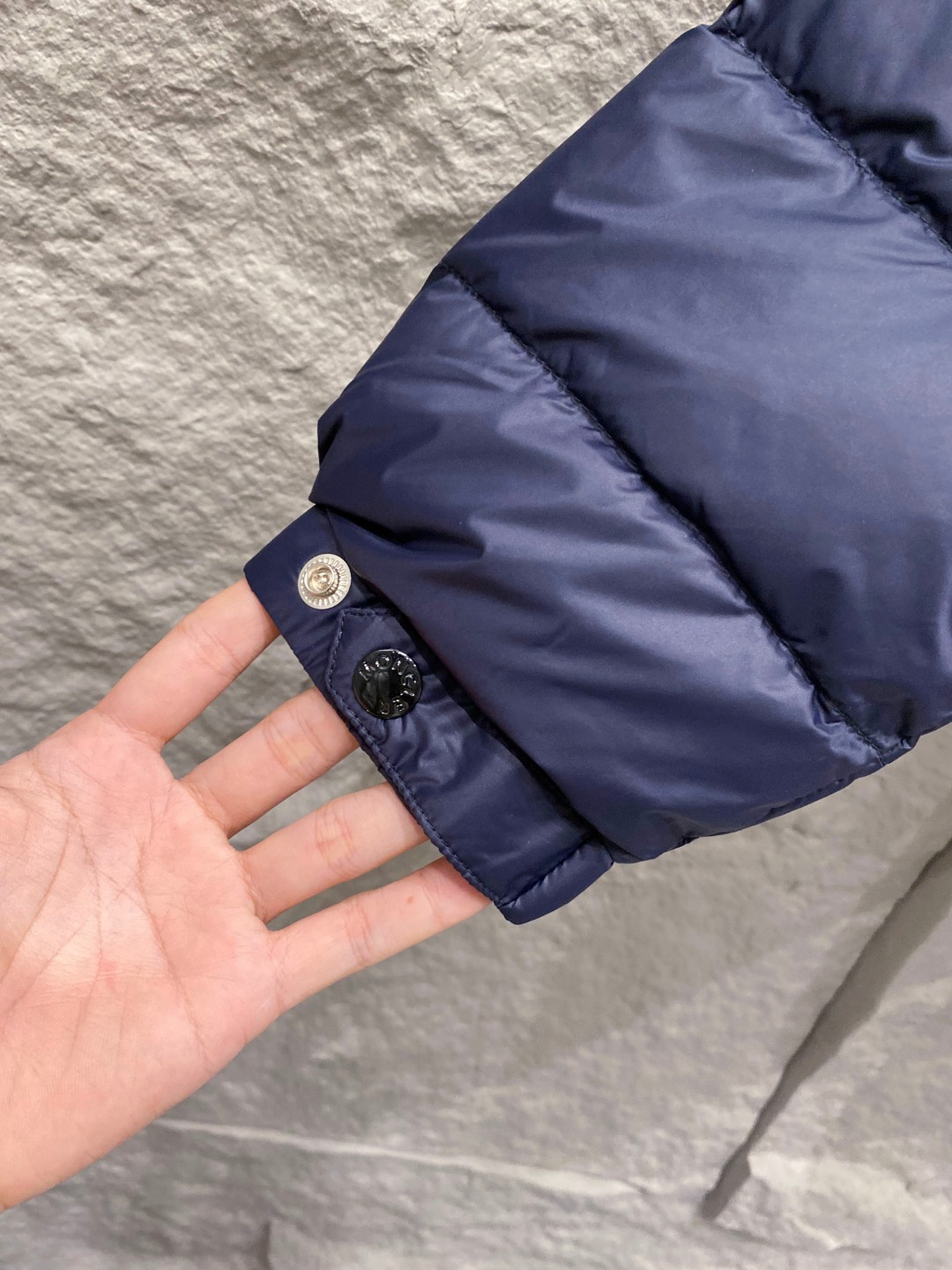 【鹅绒】Moncler 蒙口【原单羽绒服】❄️2025 年冬季新款男士连帽羽绒服外套，鹅绒羽绒服高品质设