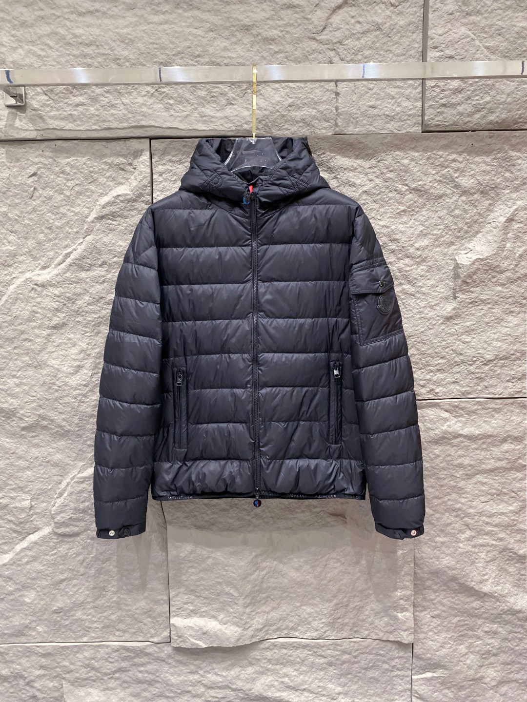 【鹅绒】Moncler 蒙口【原单羽绒服】❄️2025 年冬季新款男士连帽羽绒服外套，鹅绒羽绒服高品质设