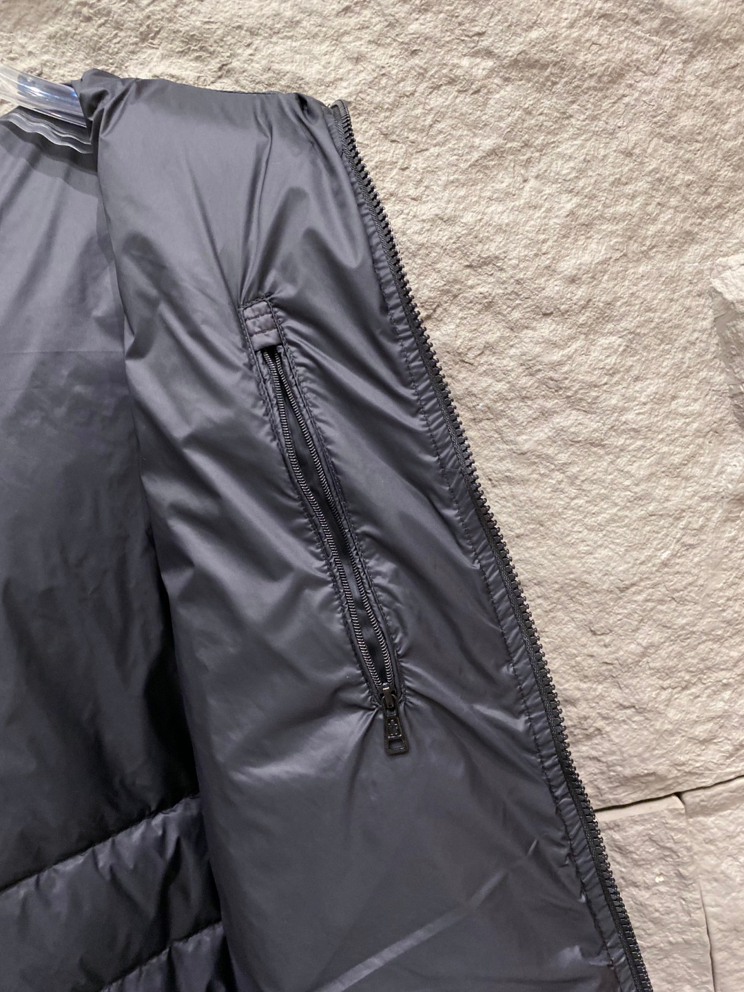 【鹅绒】Moncler 蒙口【原单羽绒服】❄️2025 年冬季新款男士连帽羽绒服外套，鹅绒羽绒服高品质设