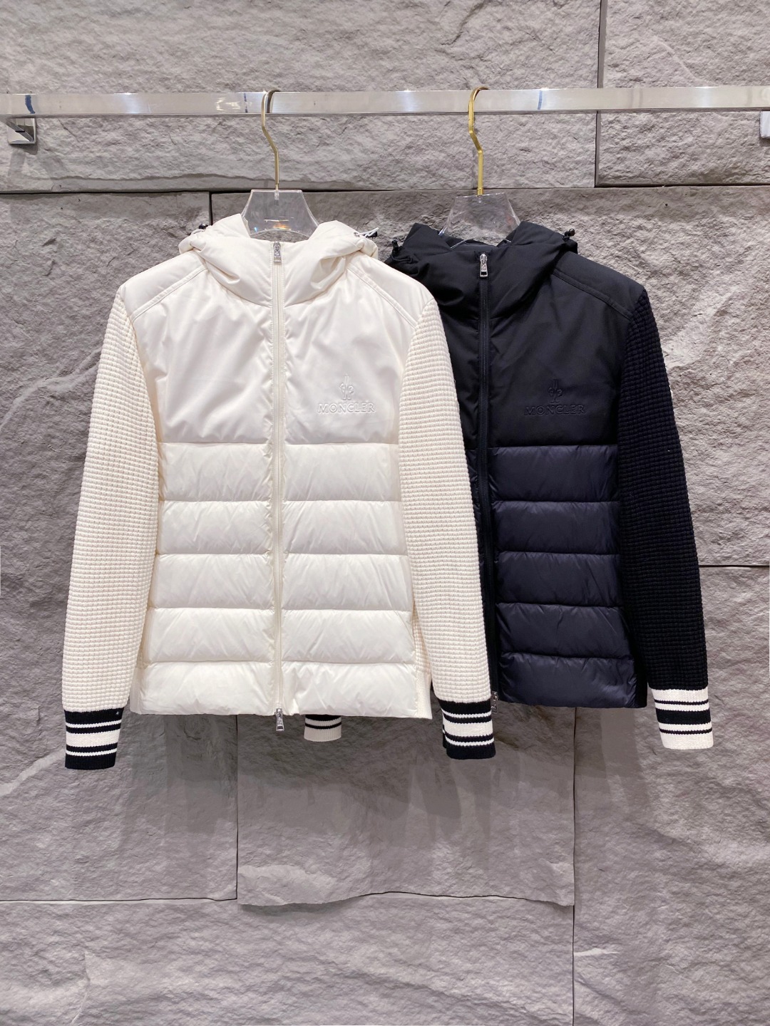 Moncler 蒙口 2025年秋冬新款羽绒服，针织连帽拼接羽绒服采用新国标95白鸭绒，秋冬新品内搭神器