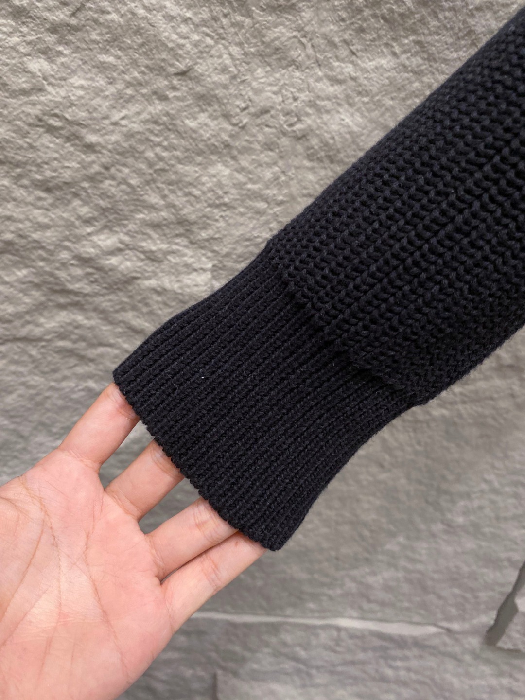 Moncler 蒙口 2025年秋冬新款羽绒服，针织拼接羽绒服采用新国标95白鸭绒，秋冬新品内搭神器！在