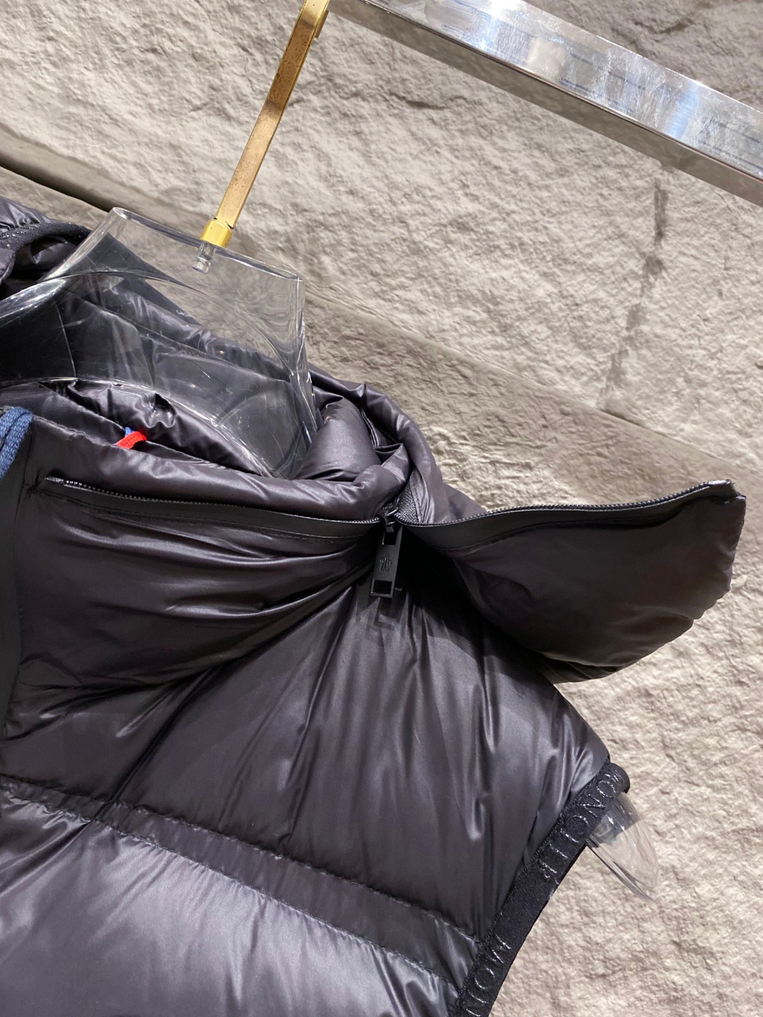 【鹅绒】 Moncler 蒙口 2025秋冬新款🆕羽绒服 原版1:1订制五金配件全进口原版定制 欢迎专柜